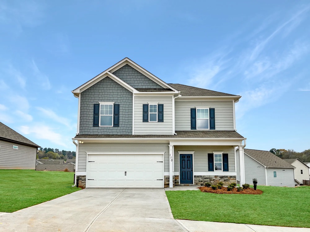 An exterior photo of the Huntsville home builder: Smith Douglas and their “Benson II” model.